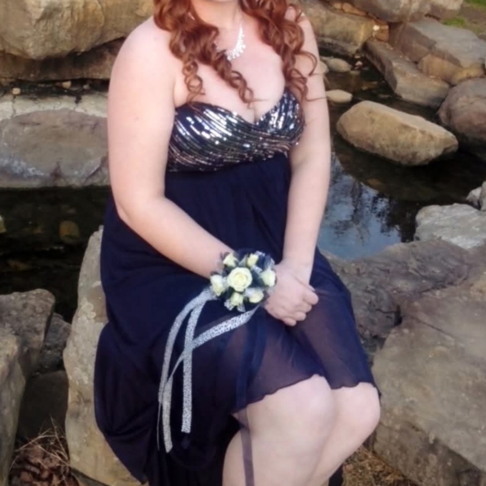 Elegant Deep Blue Strapless Dress with Sequin Detail